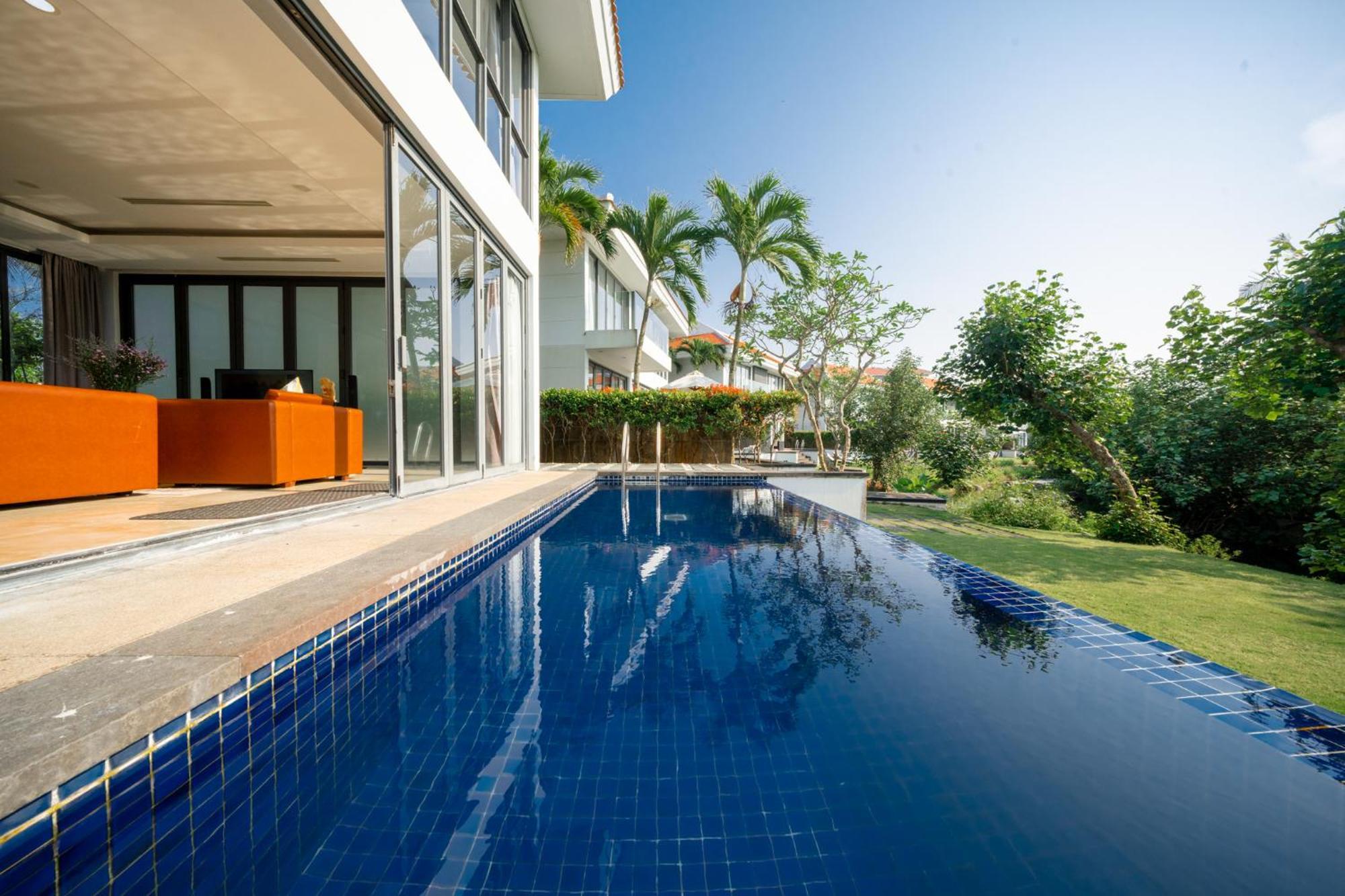 Luxury Pool Villa Close To The Private Beach Da Nang Luaran gambar