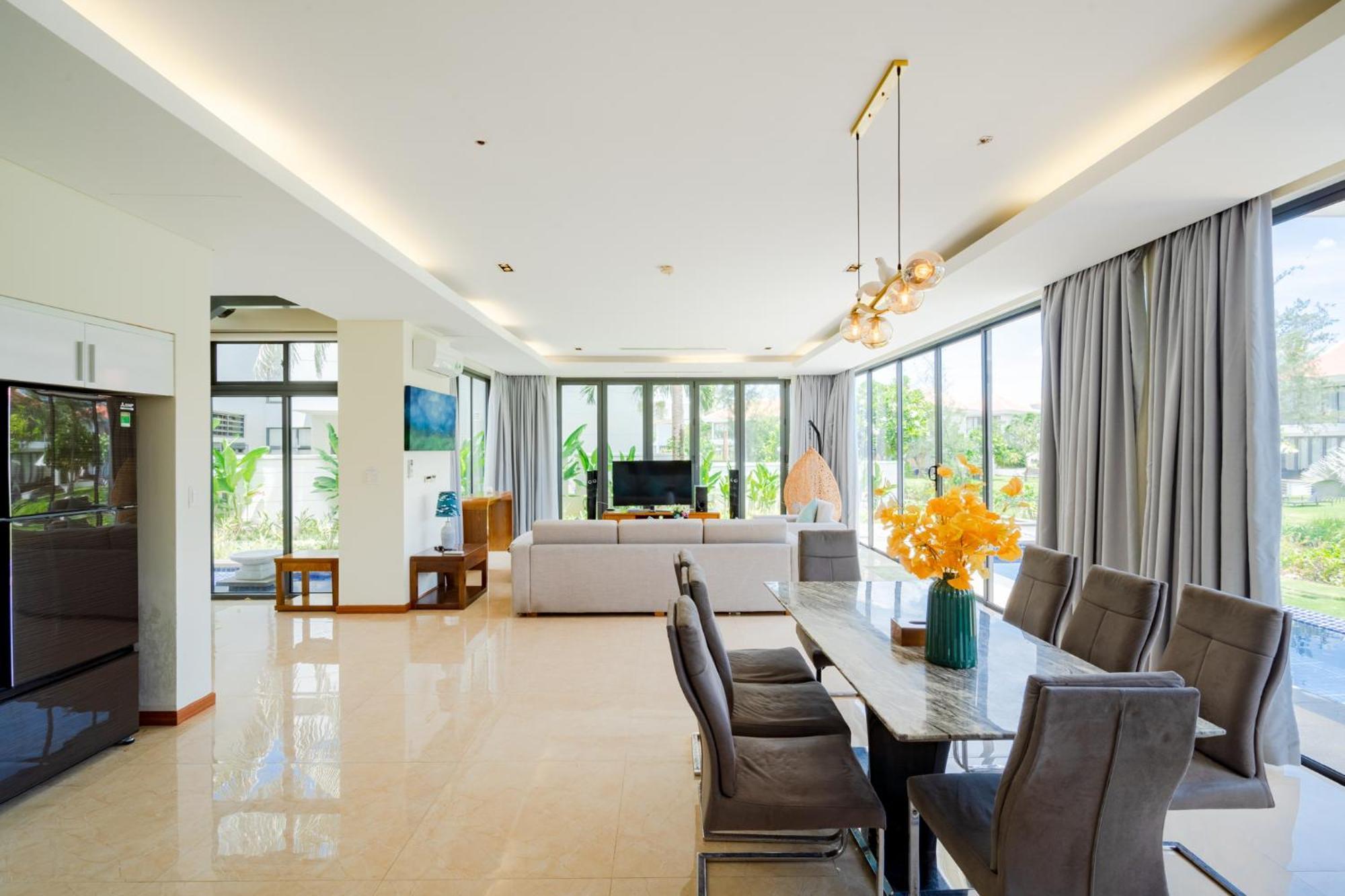 Luxury Pool Villa Close To The Private Beach Da Nang Luaran gambar