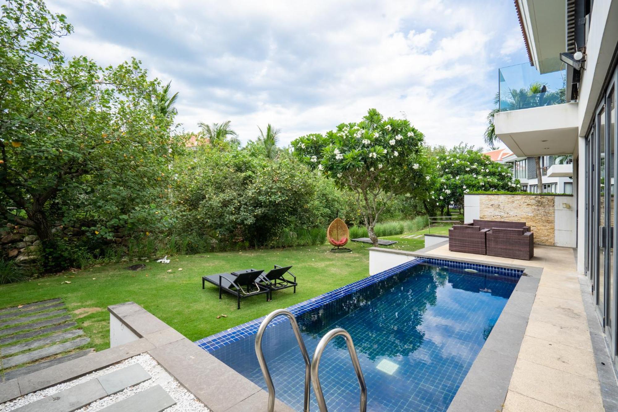 Luxury Pool Villa Close To The Private Beach Da Nang Luaran gambar